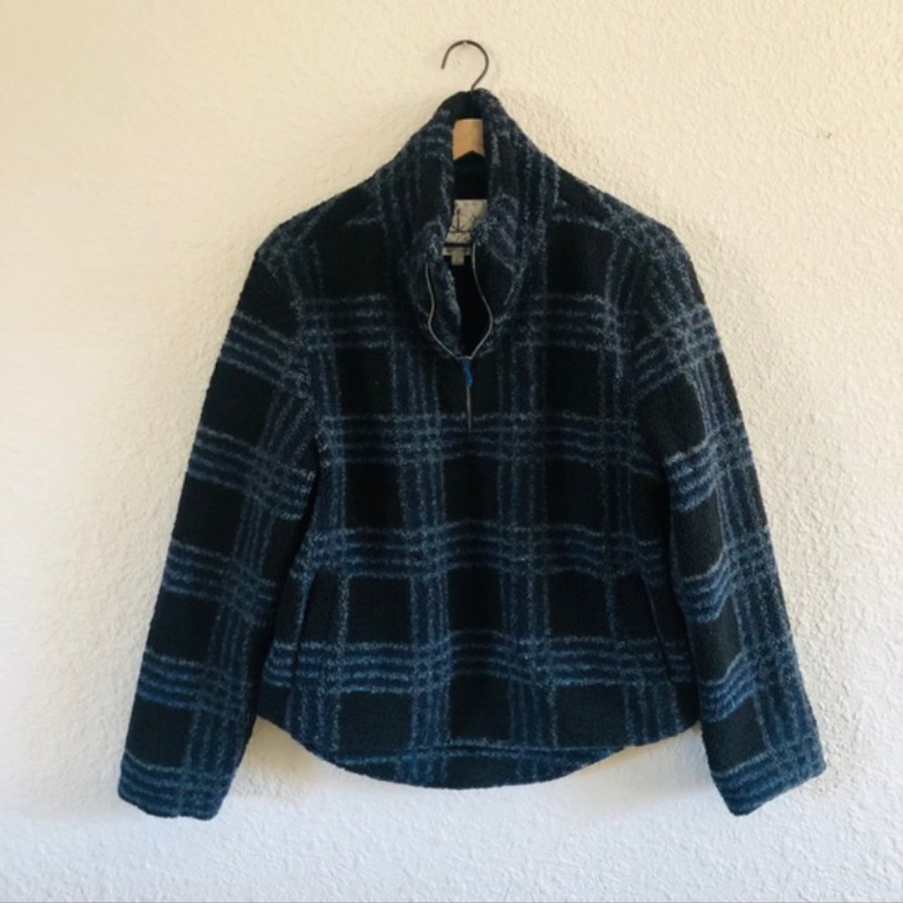 Black & Navy Cozy Half Zip Pullover